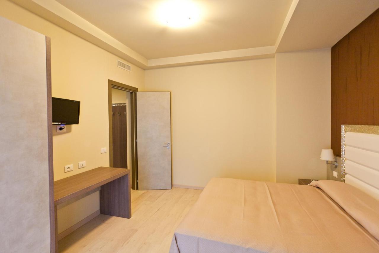 Residence Elisabetta Cesenatico Dış mekan fotoğraf