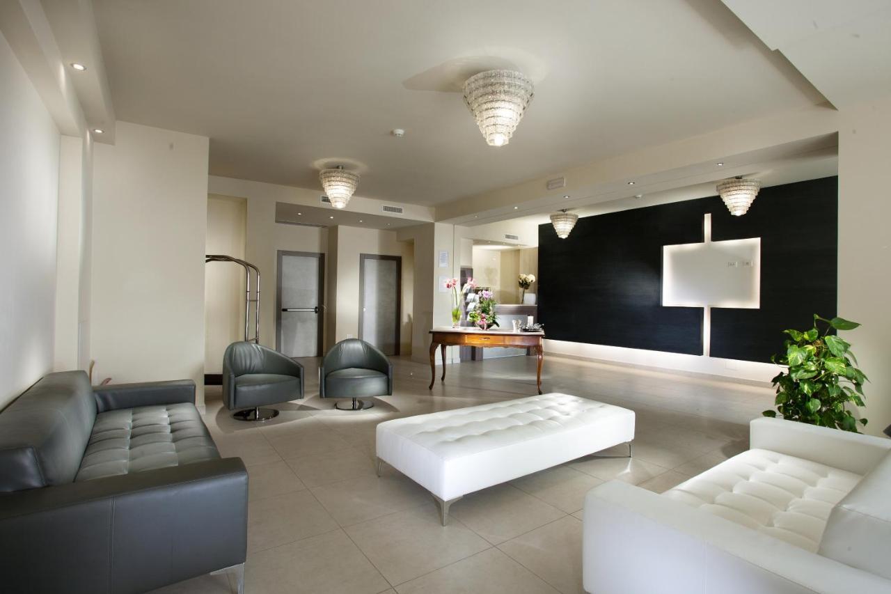 Residence Elisabetta Cesenatico Dış mekan fotoğraf