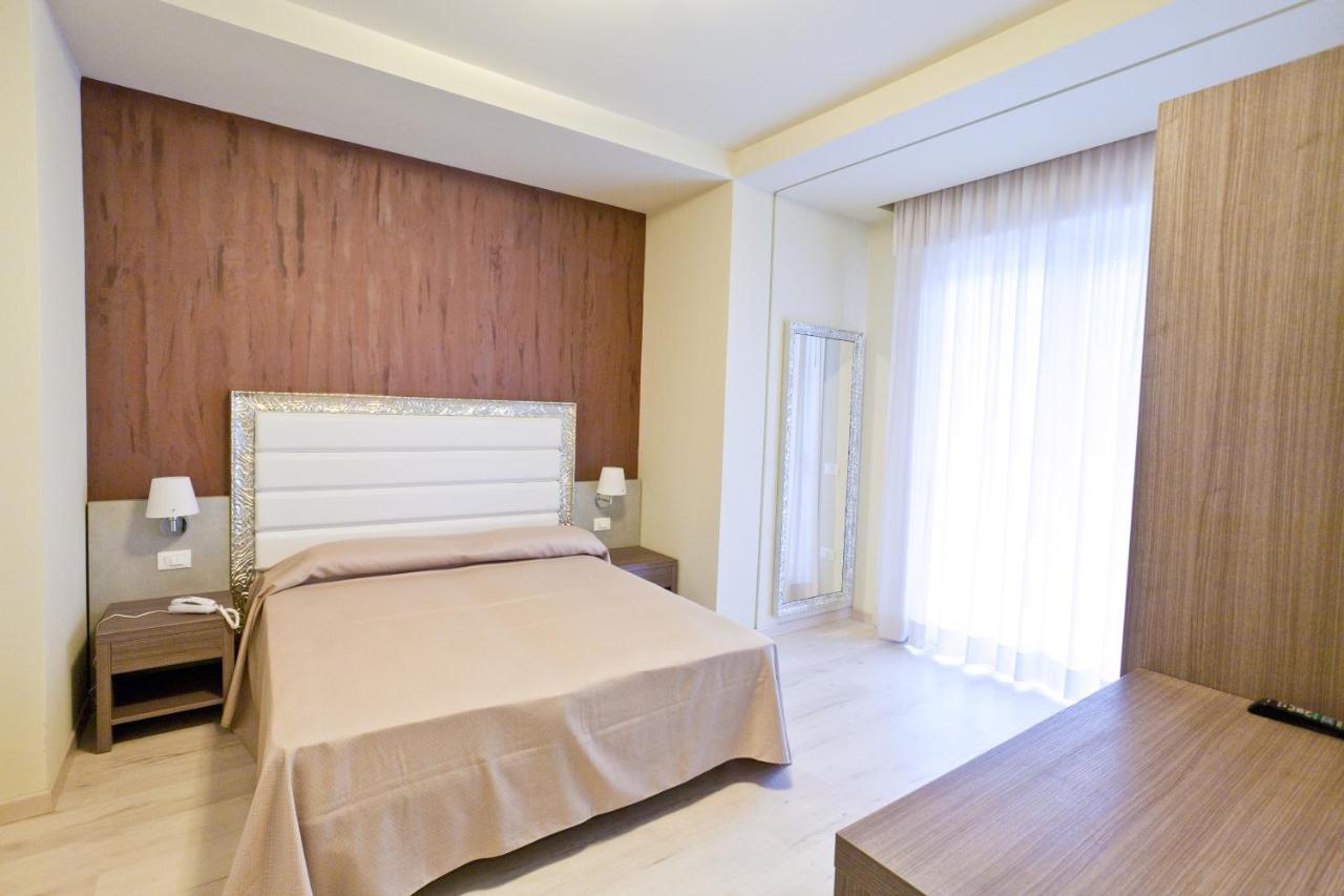 Residence Elisabetta Cesenatico Dış mekan fotoğraf
